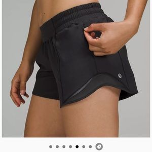 Hotty Hot Low-Rise Lined Short 4” Black